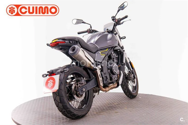 Voge 525 ACX – Vista 4
