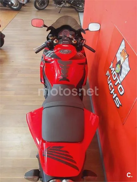 Honda CBR 1000 RR Fireblade – Vista 14
