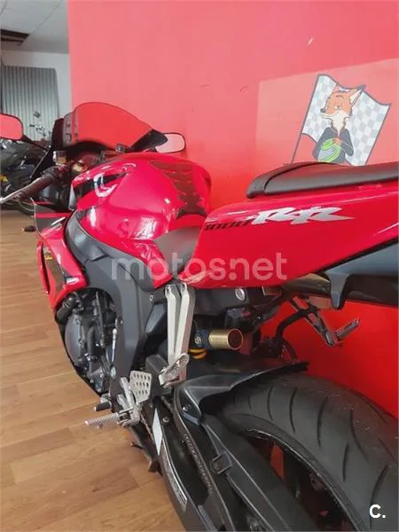 Honda CBR 1000 RR Fireblade – Vista 16