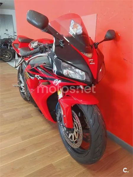 Honda CBR 1000 RR Fireblade – Vista 27