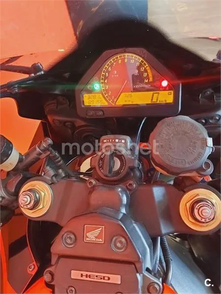 Honda CBR 1000 RR Fireblade – Vista 31