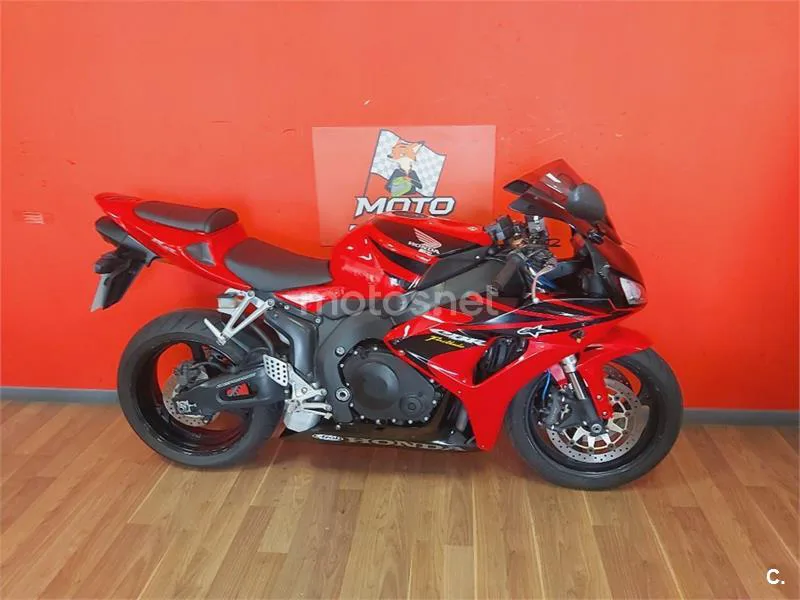Honda CBR 1000 RR Fireblade – Vista 34