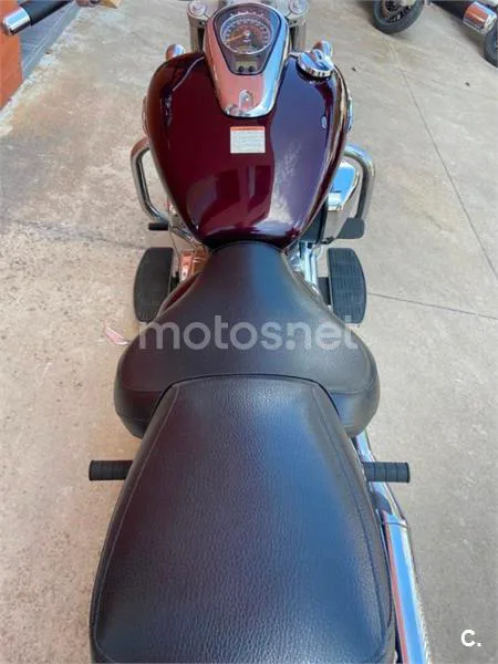Suzuki Intruder C800 – Vista 4