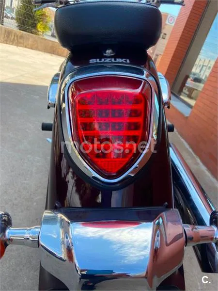 Suzuki Intruder C800 – Vista 5