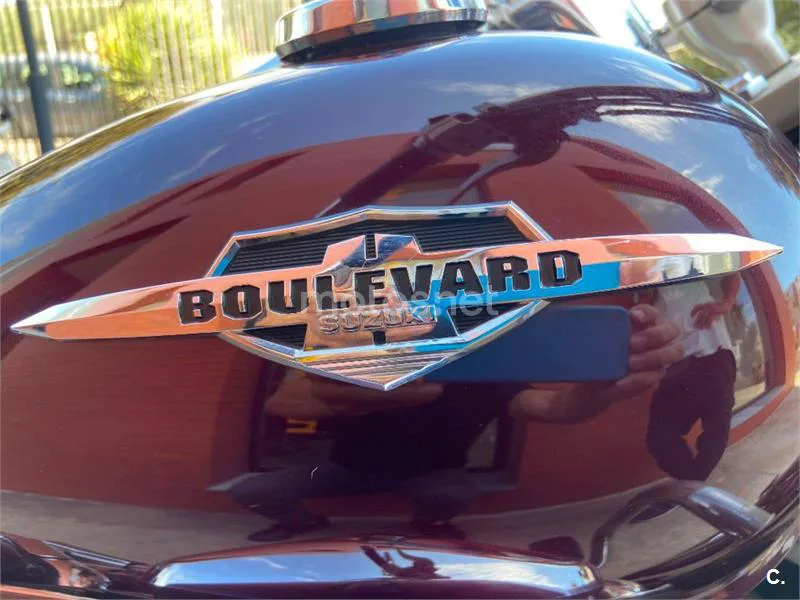 Suzuki Intruder C800 – Vista 7