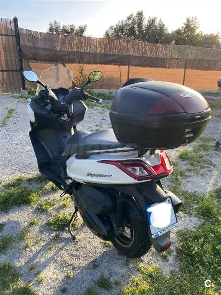Kymco Super Dink 350i – Vista 3