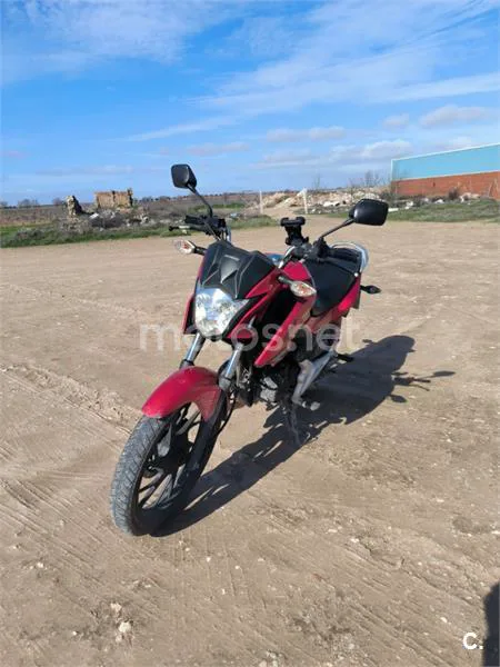 Honda CB 125 – Vista 3