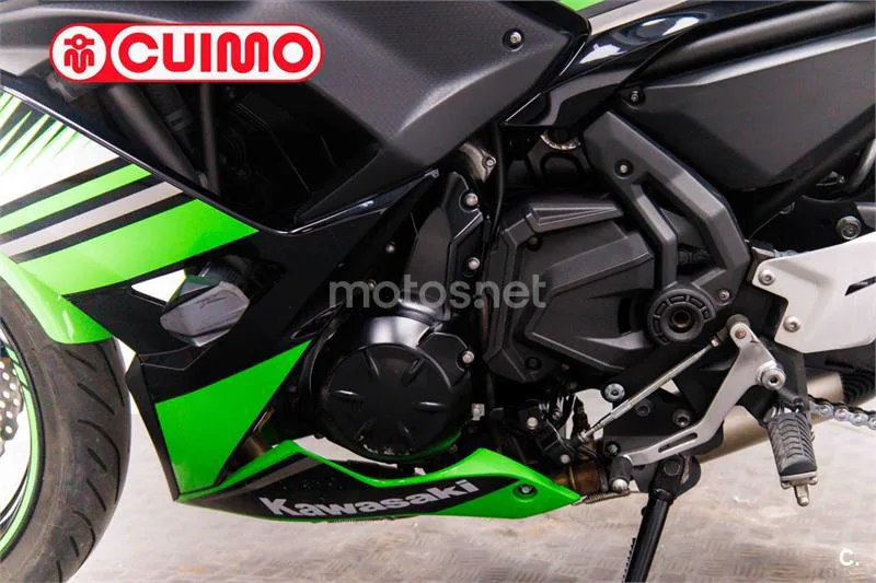 Kawasaki Ninja 650 – Vista 19