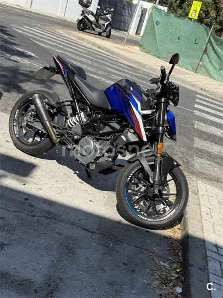 KTM 390 – Vista 3