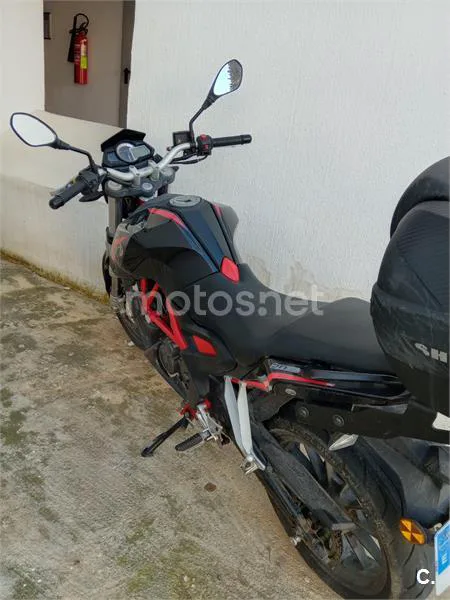 Benelli BKX 300 – Vista 4
