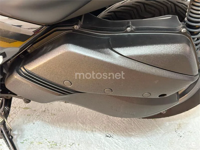 Yamaha XMAX 300 – Vista 24