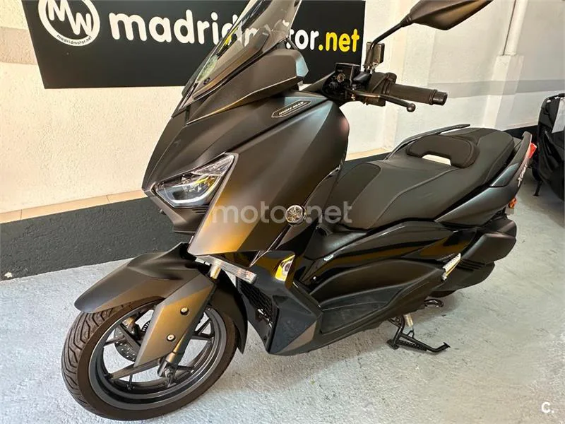Yamaha XMAX 300 – Vista 4