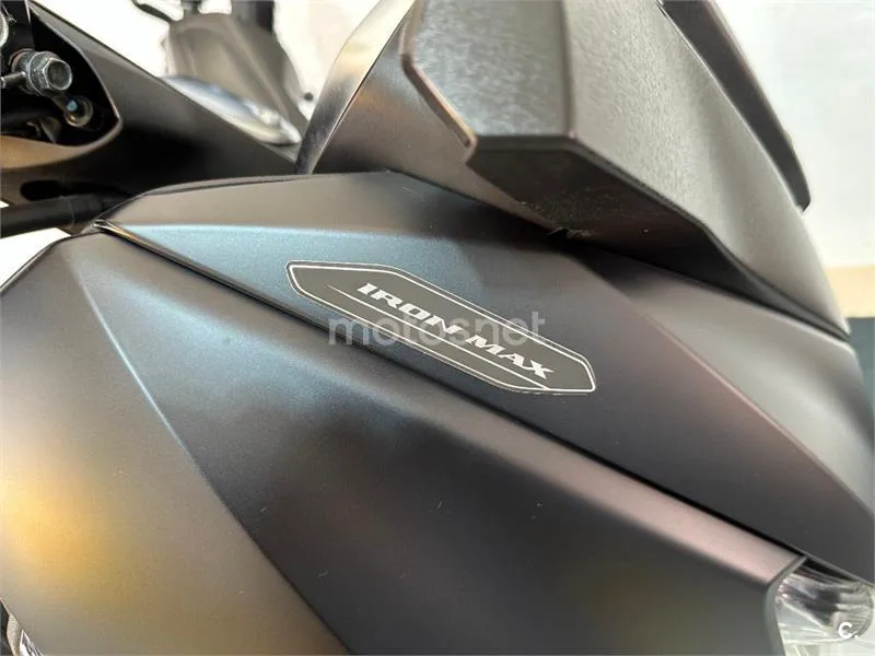 Yamaha XMAX 300 – Vista 31