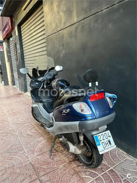 Piaggio X9 EVOLUTION 125 – Vista 2