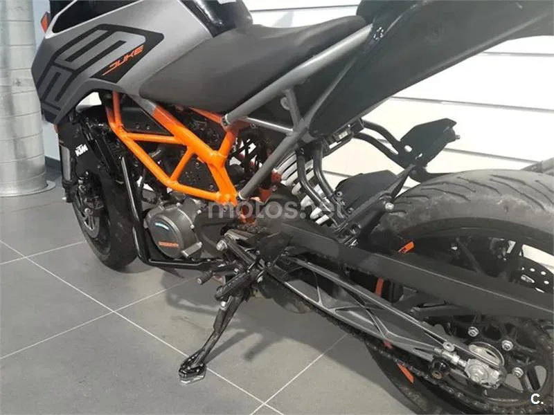 KTM 125 – Vista 3