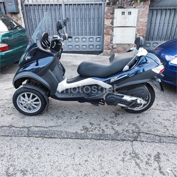 Piaggio MP3 LT 400 – Vista 2