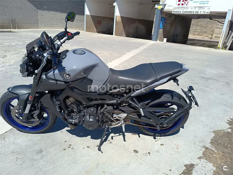 Yamaha MT-09 – Vista 8