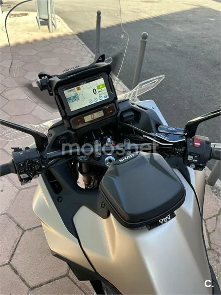 Honda NT1100 – Vista 5