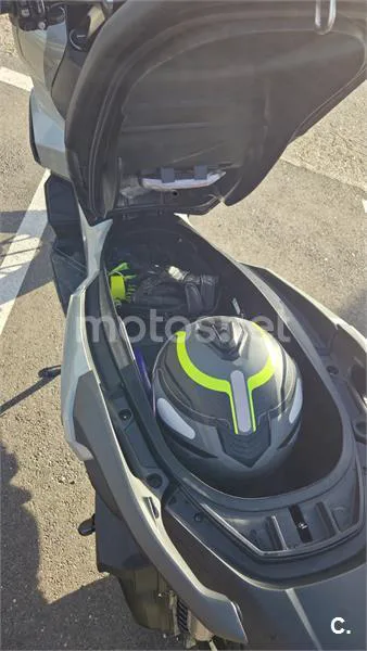 Honda ADV 350 – Vista 7
