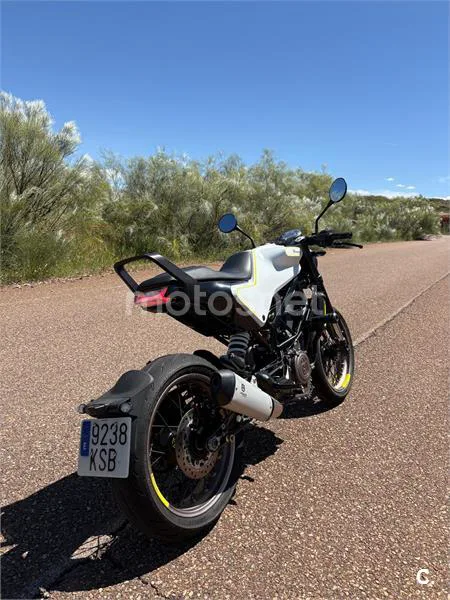 Husqvarna Vitpilen 401 – Vista 3