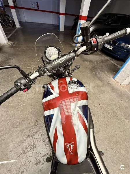 Triumph Scrambler 900 – Vista 4