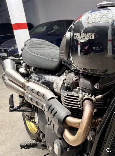 Triumph Scrambler 900 - Vista 8