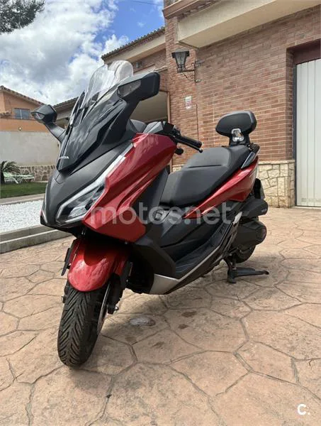 Honda Forza 350 – Vista 8
