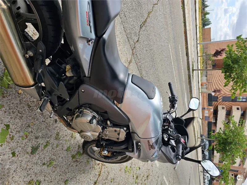 Honda CBF 600S – Vista 2