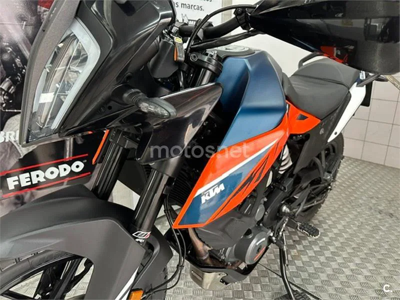 KTM 390 – Vista 24