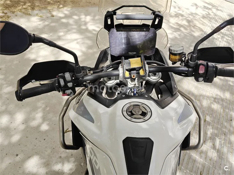 Triumph Tiger 900 – Vista 6