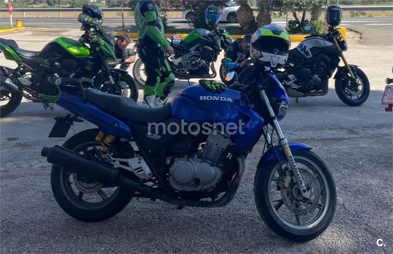 Honda CB 500 – Vista 5