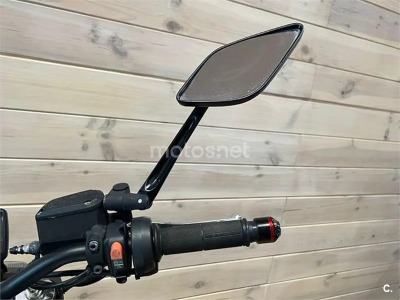 Aprilia Shiver 900 – Vista 14