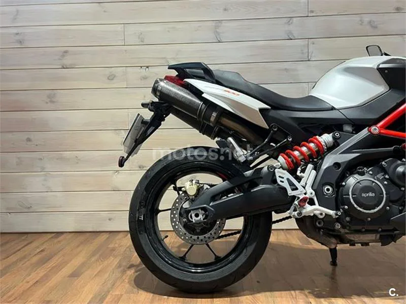 Aprilia Shiver 900 – Vista 7