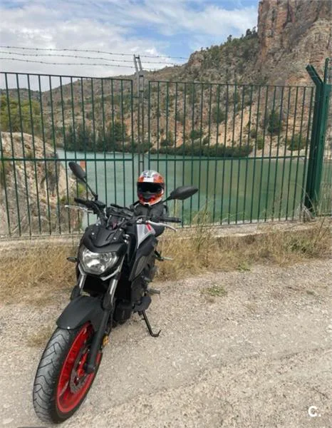 Yamaha MT-07 – Vista 3