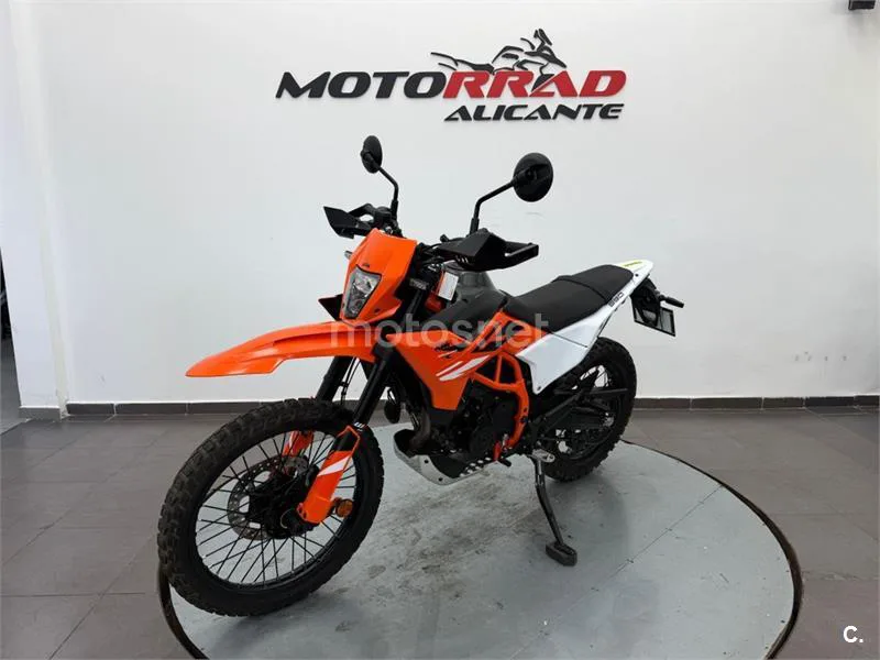 KTM 390 Enduro R – Vista 17