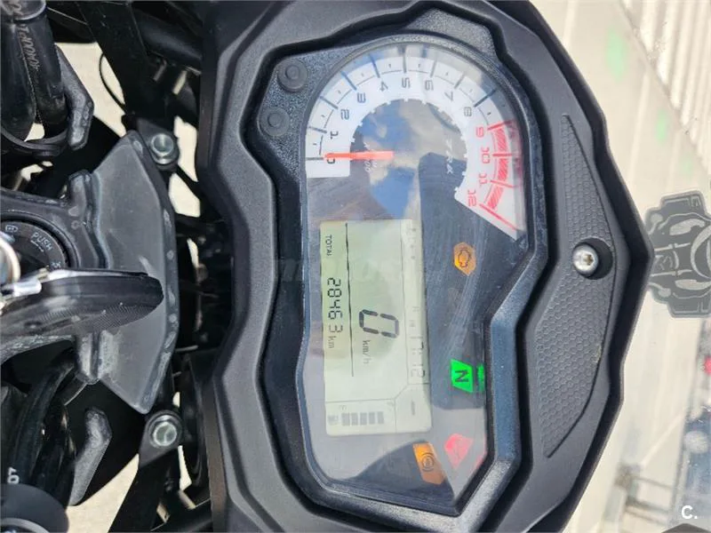 Benelli TRK 502 – Vista 12