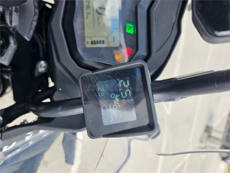Benelli TRK 502 – Vista 13