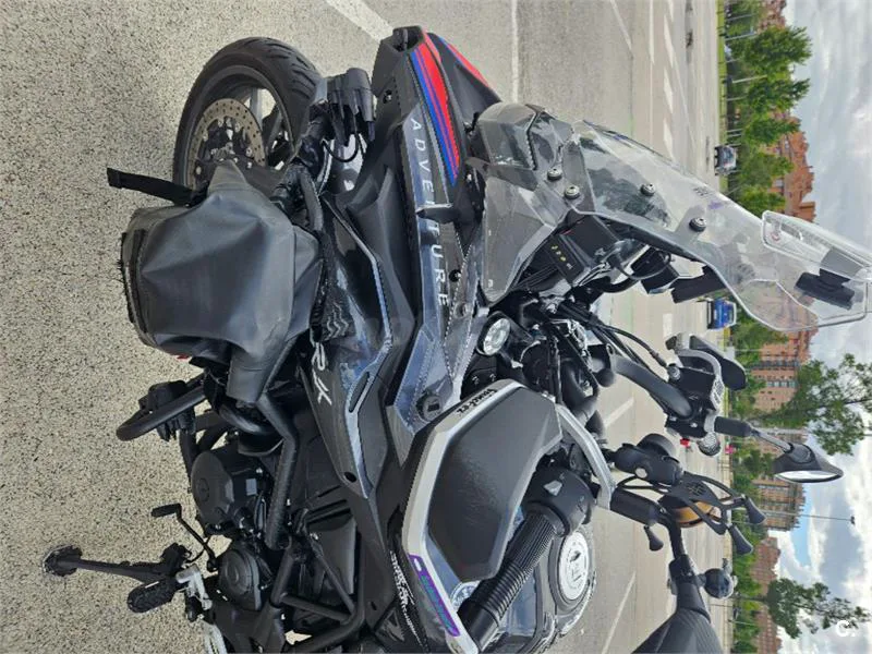 Benelli TRK 502 – Vista 4