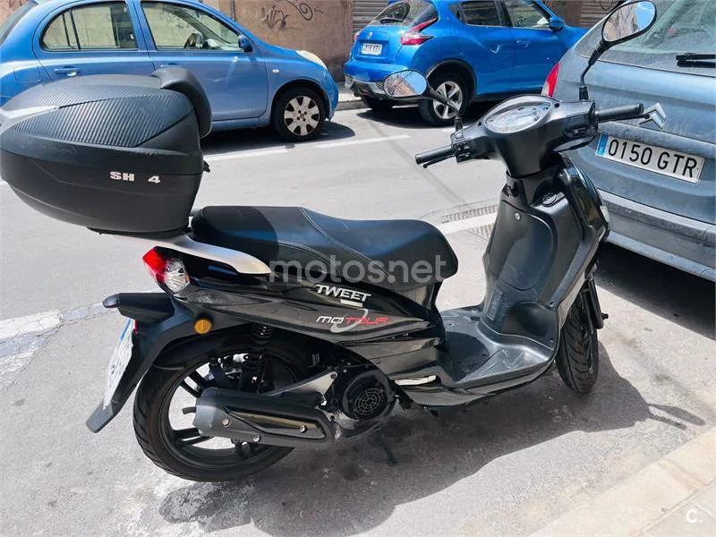 Peugeot TWEET 125 – Vista 2