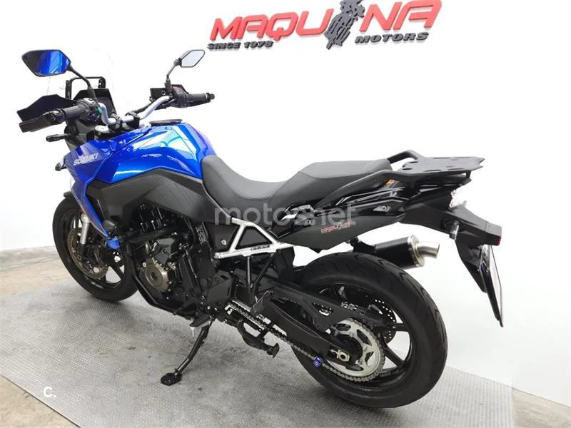 Suzuki V-Strom 800 – Vista 25