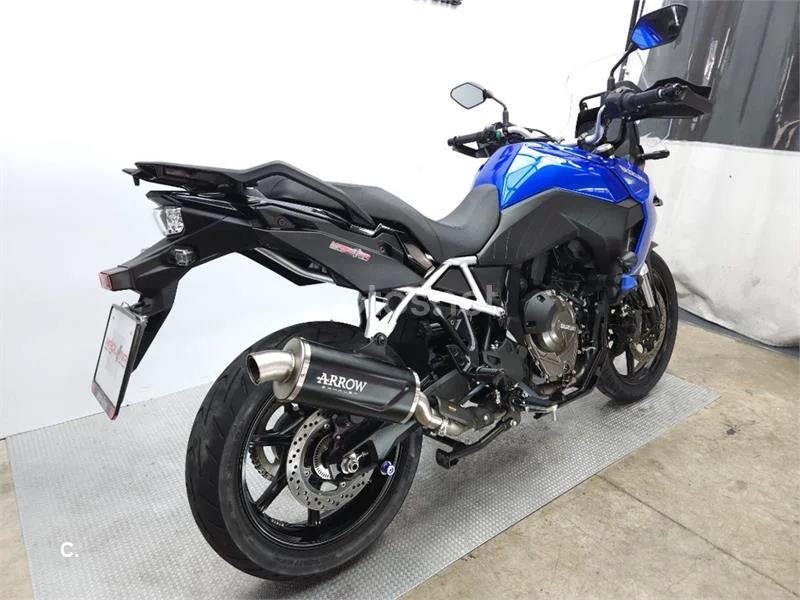 Suzuki V-Strom 800 – Vista 4
