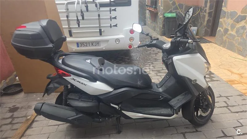 Yamaha XMAX 400 – Vista 4