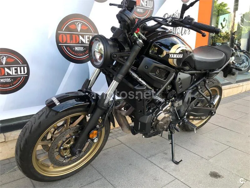 Yamaha XSR 700 – Vista 3