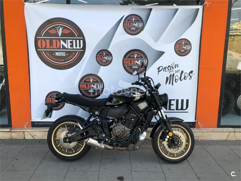 Yamaha XSR 700 – Vista 9