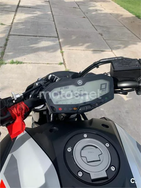 Yamaha MT-07 – Vista 9