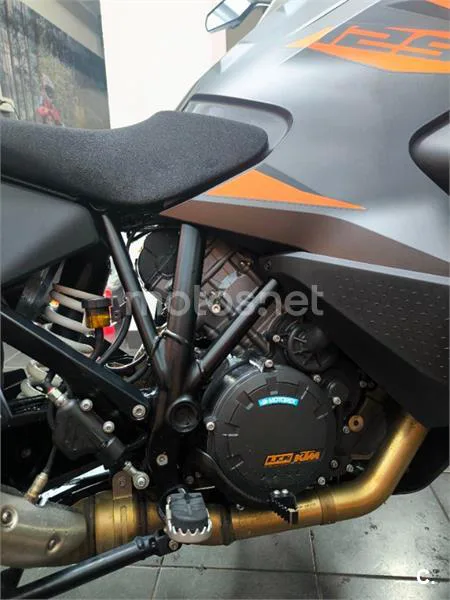 KTM 1290 Super Adventure – Vista 7