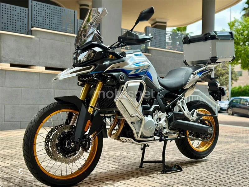 Voge 900 DSX – Vista 32