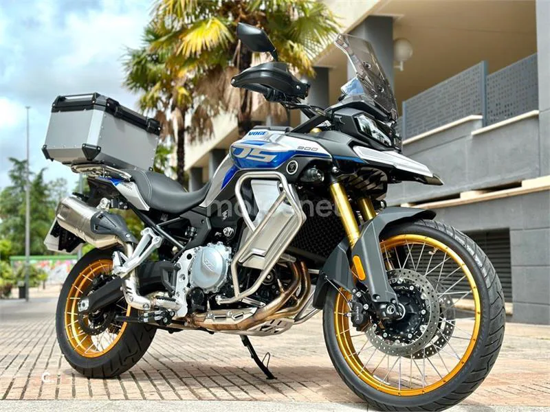 Voge 900 DSX – Vista 37