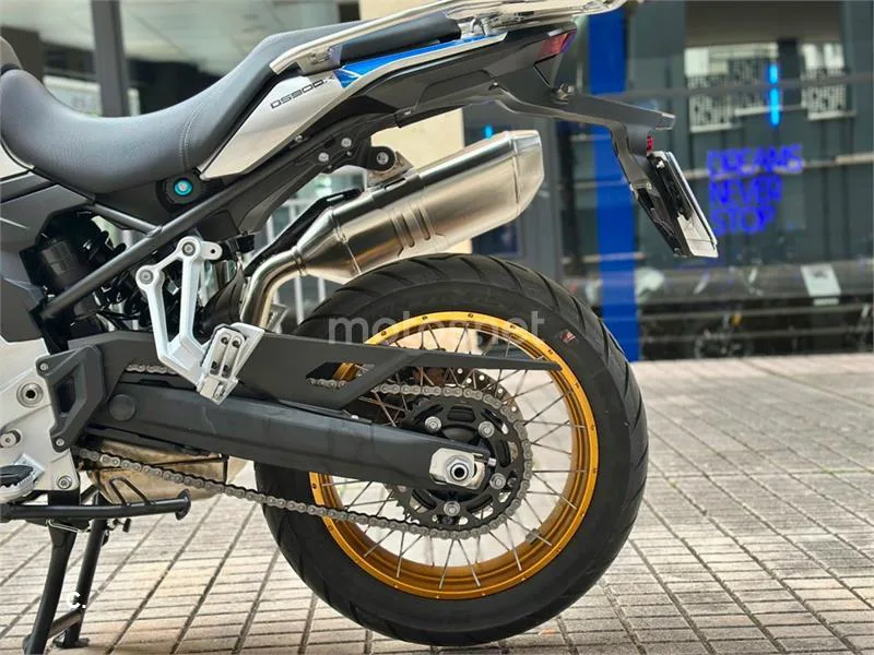 Voge 900 DSX – Vista 39