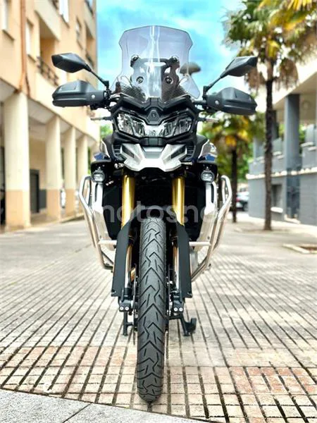 Voge 900 DSX – Vista 43